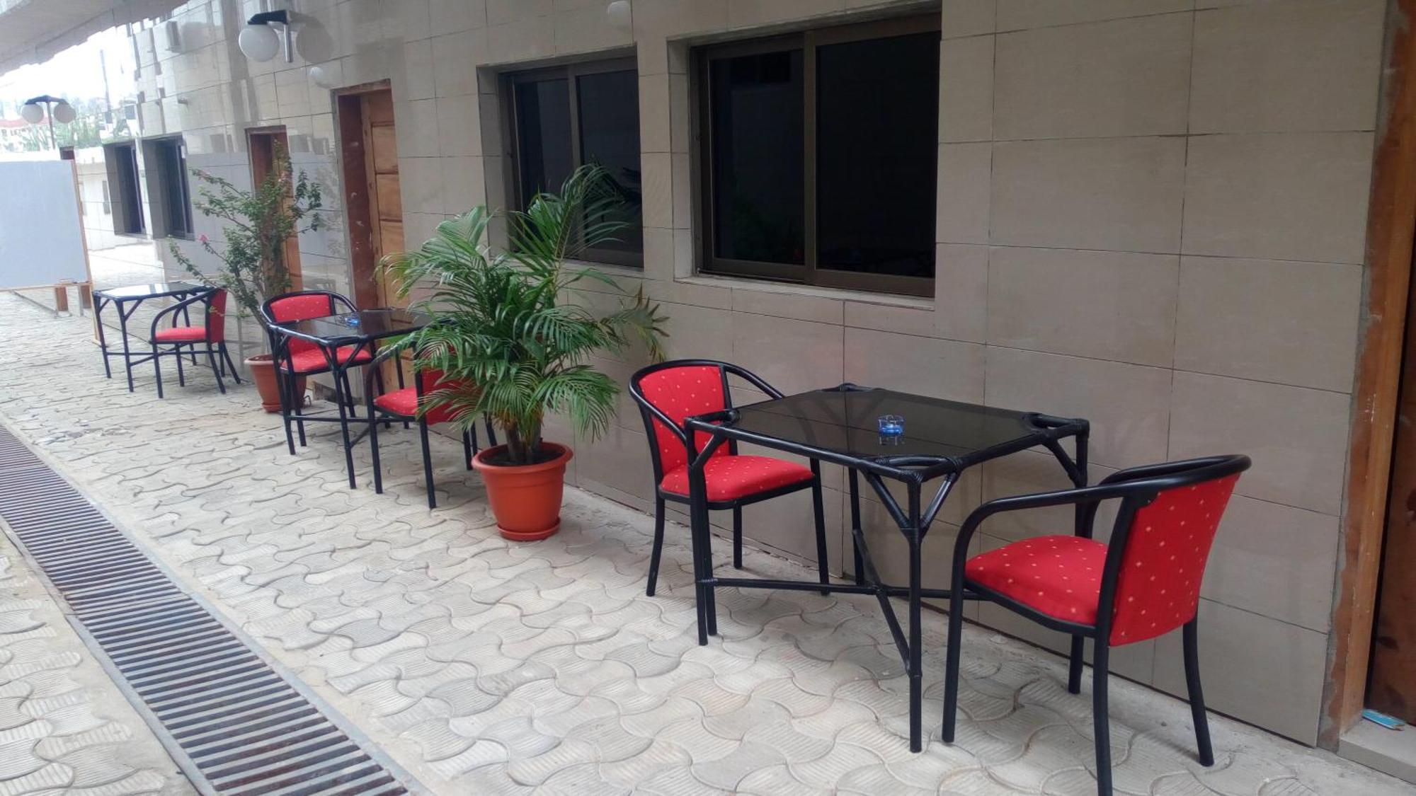 Hotel Djigui Abican Dış mekan fotoğraf